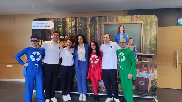 Azra Akın, Sinop'ta miniklere çevre bilinci anlattı