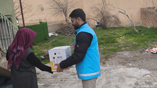 Kahta KYK Öğrencilerinden Ramazan'da gönüllere dokunan yardım