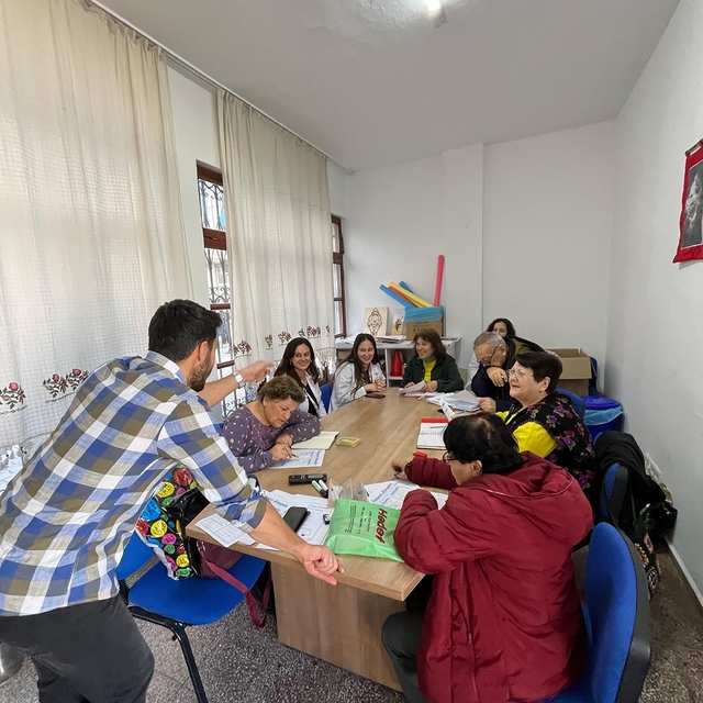 Muğla Büyükşehir 100 Yaş Evlerinde yüzler gülüyor