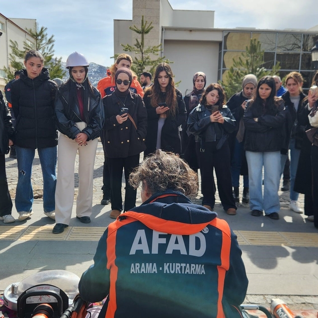 Deprem Haftası'nda Tunceli'de afet farkındalığı seferberliği