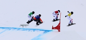 Dünya’nın yıldızları Palandöken’de yarışıyor