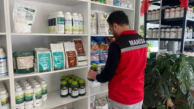 Sarıgöl'de gübre ve zirai ilaç satış noktaları denetlendi