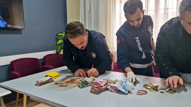 Ramazan'ı fırsata çeviren dilencilere Meram Zabıtası'ndan geçit yok