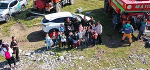 Marmaris’te öğrenciler fidanları toprakla buluşturdu