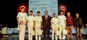 Gelibolulu liseliler "Korkma! Gençliğin Ruhu Burada" bilgi yarışmasında der...