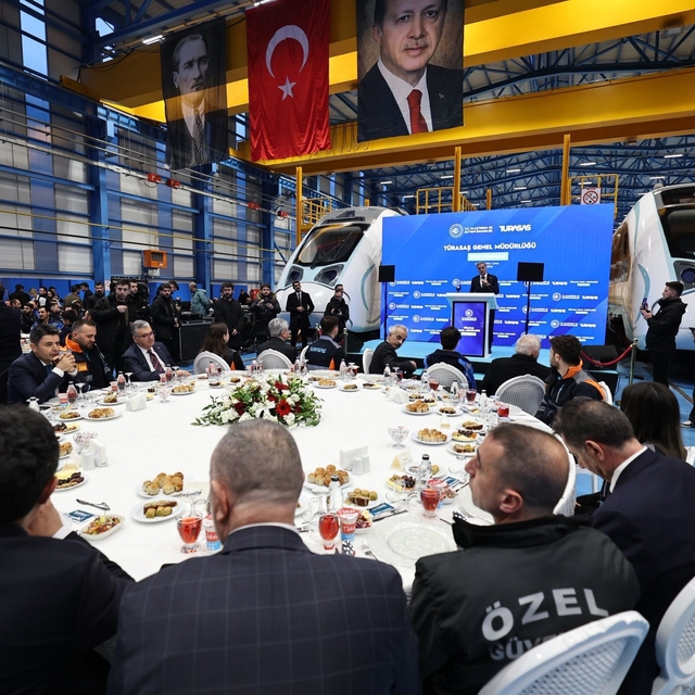 Bakan Uraloğlu: Demiryolu ağımızı 2053 yılına kadar, 28 bin 590 kilometreye...