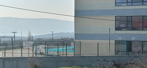 Çanakkale'de lise öğrencisi okulun 3. katından atlayarak hayatını kaybetti...