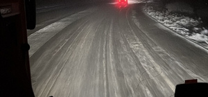 Kop Geçidi’nde tipi ve fırtına etkili oluyor