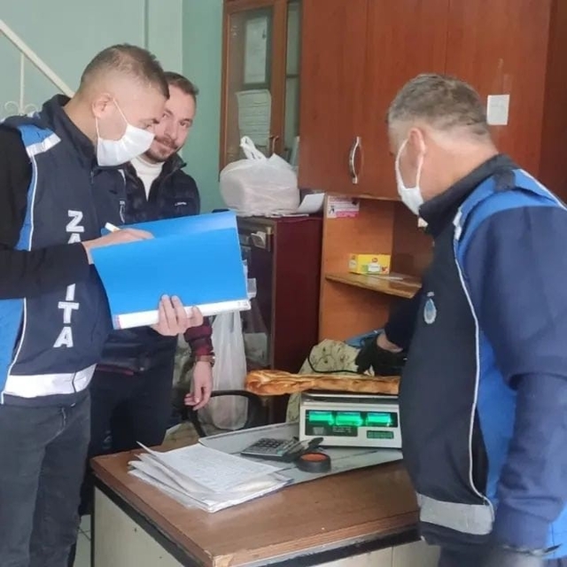 Tercan'da fırın ve marketler Ramazan denetiminden geçti
