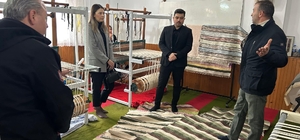 Türkeli'de geleneksel kilim dokumacılığı yaşatılıyor