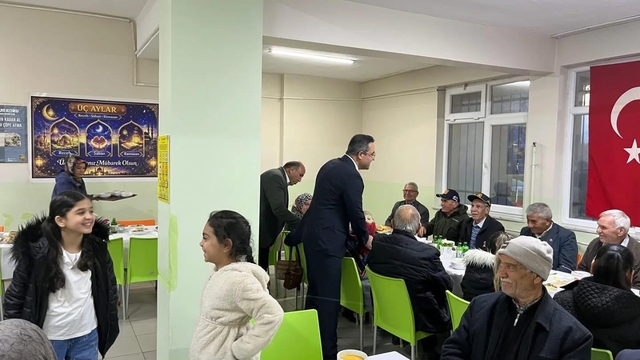 Sarıgöl'de şehit aileleri ve gaziler onuruna iftar programı