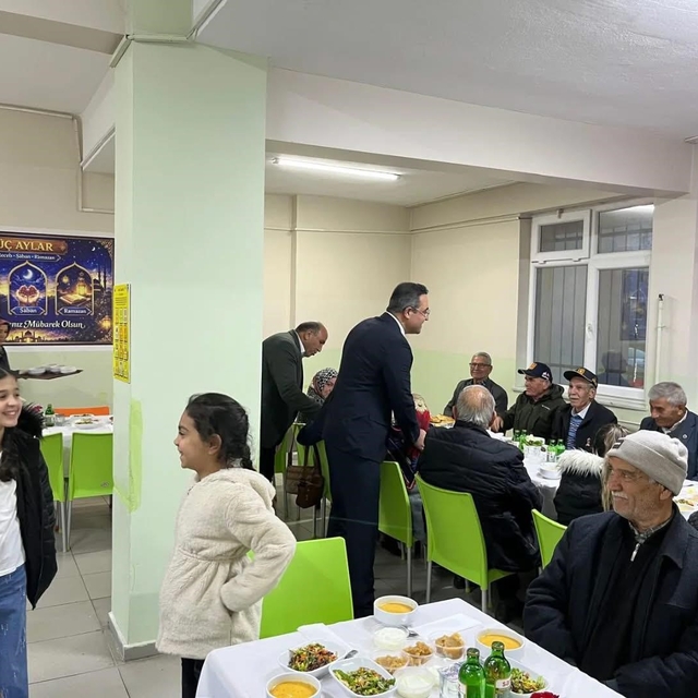 Sarıgöl'de şehit aileleri ve gaziler onuruna iftar programı