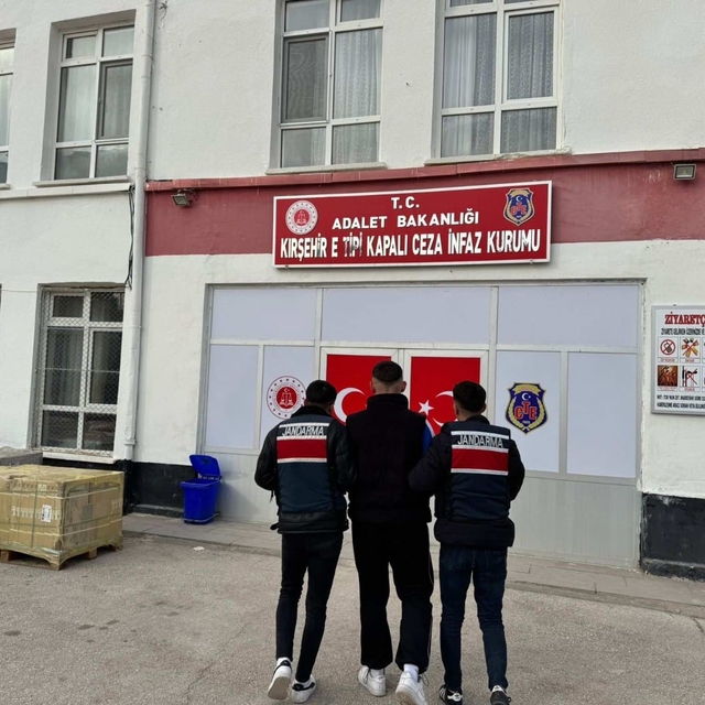 İzinli gününde uyuşturucu ticareti yapan hükümlü yakalandı