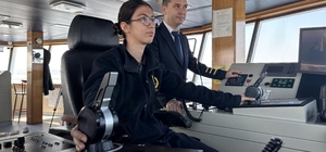 Geleceğin kadın kaptanları denizcilik sektörüne katkı için göreve hazırlanıyor Kadın stajyer kaptanlar denizcilik sektörüne katılacakları günü sabırsızlıkla bekliyor Gestaş'ta geleceğin kadın kaptanları yetişiyor