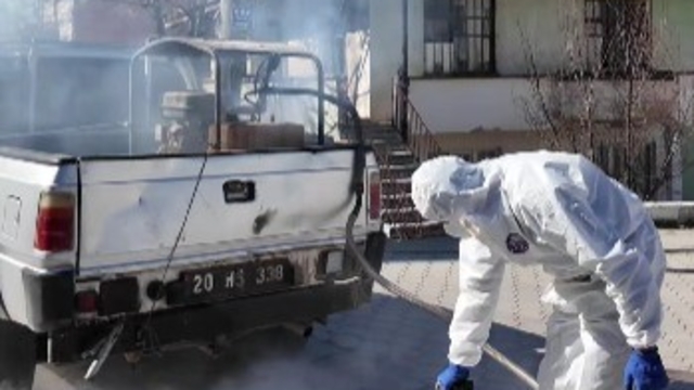 Tavas'ta rögarlar ilaçlanıyor