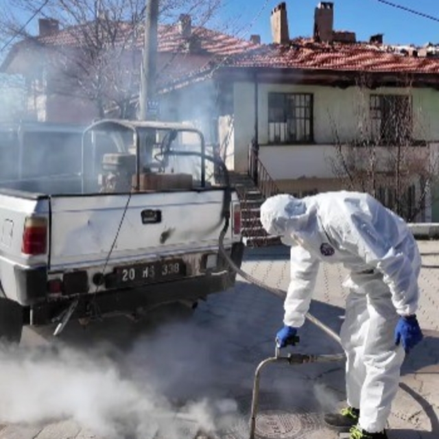 Tavas'ta rögarlar ilaçlanıyor