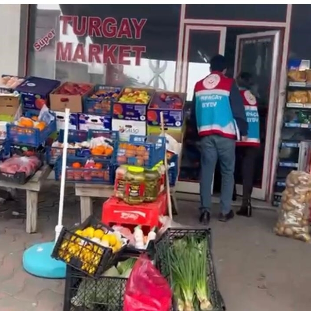 Arpaçay'da "Zimem Defteri" Projesiyle ihtiyaç sahiplerinin borçları kapatıl...