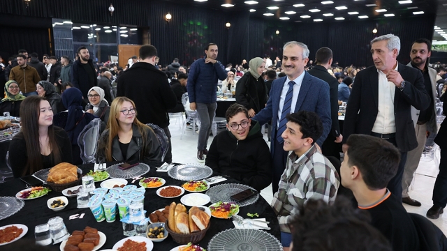 Çayırova'da YKS ücretlerini belediye karşılayacak