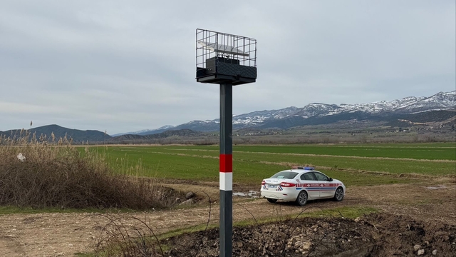 Niksar'da kazaların meydana geldiği yola flaşörlü uyarı lambası konuldu