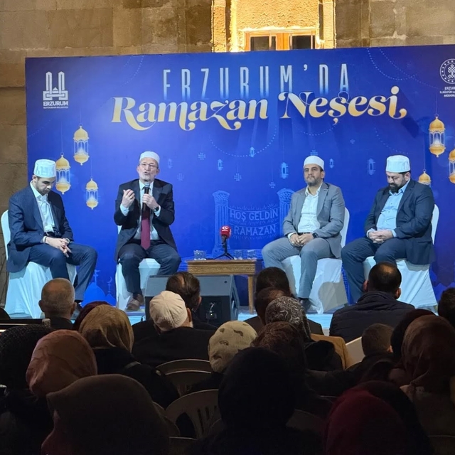 Yakutiye Medresesi'nde "Vahyin Sesi - Kur'an Ziyafeti"