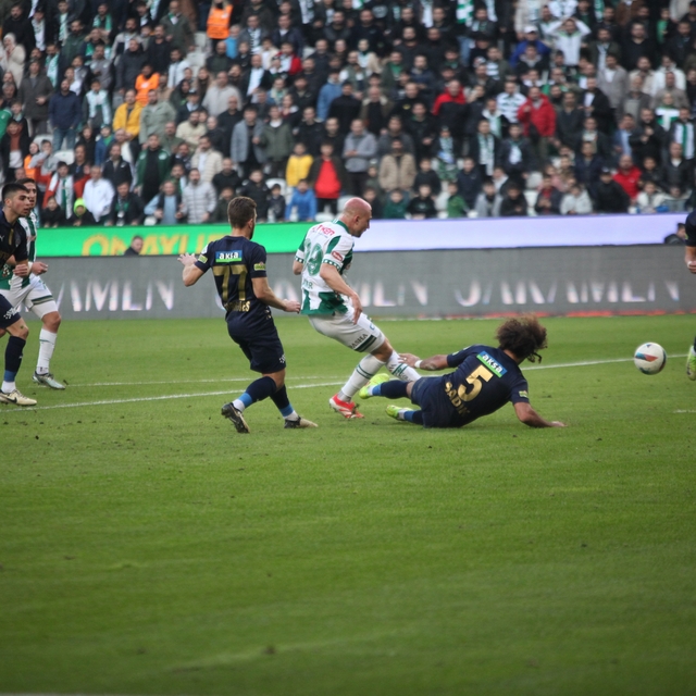 Konyaspor ile Kasımpaşa 30. randevuda