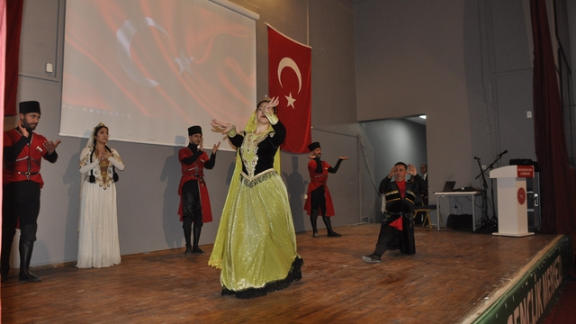 Bulanık'ta "Ahıskalılar Gecesi" coşkusu