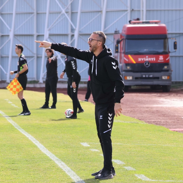 Menemen FK çıkışa geçmek istiyor