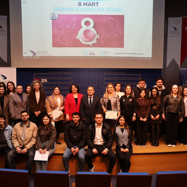 Düzce Üniversitesi'nde 8 Mart paneli