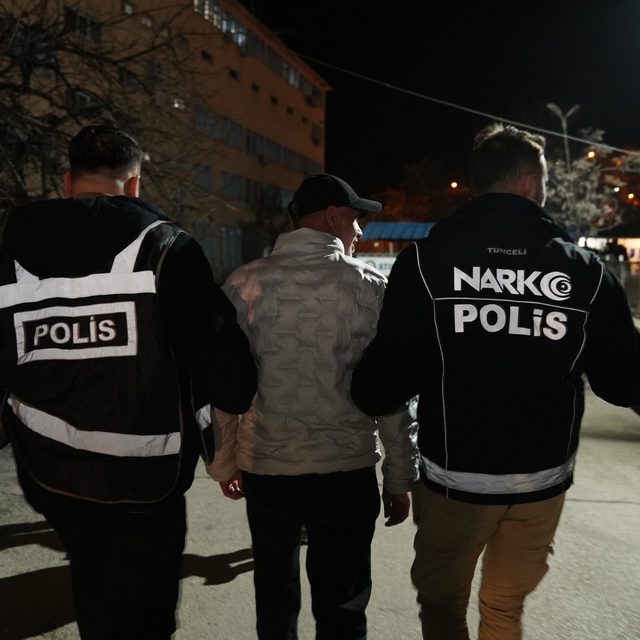 Tunceli'de kumar denetimi: 4 kişiye para cezası