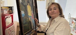 Tekirdağ'da 74 yaşındaki ressam 40 yıldır hayallerini tuvale yansıtıyor