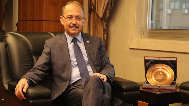 SANKO Üniversitesi Rektörü Prof. Dr. Dağlı'dan 8 Mart mesajı