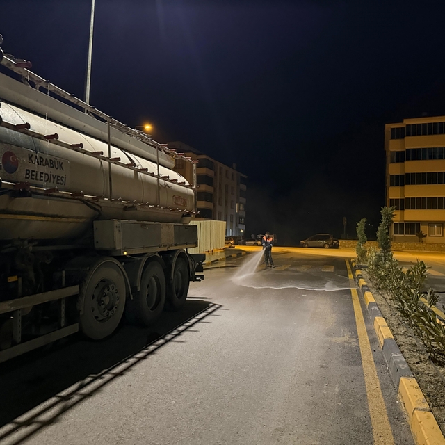 Karabük'te kapsamlı temizlik çalışmaları sürüyor