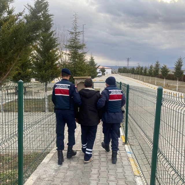 FETÖ terör örgütü üyesi firari hükümlü yakalandı