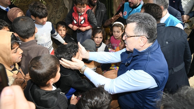 Trabzon'dan Suriye'deki çadır kente kardeş eli