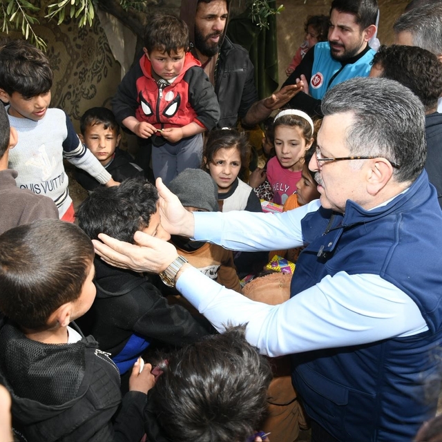 Trabzon'dan Suriye'deki çadır kente kardeş eli