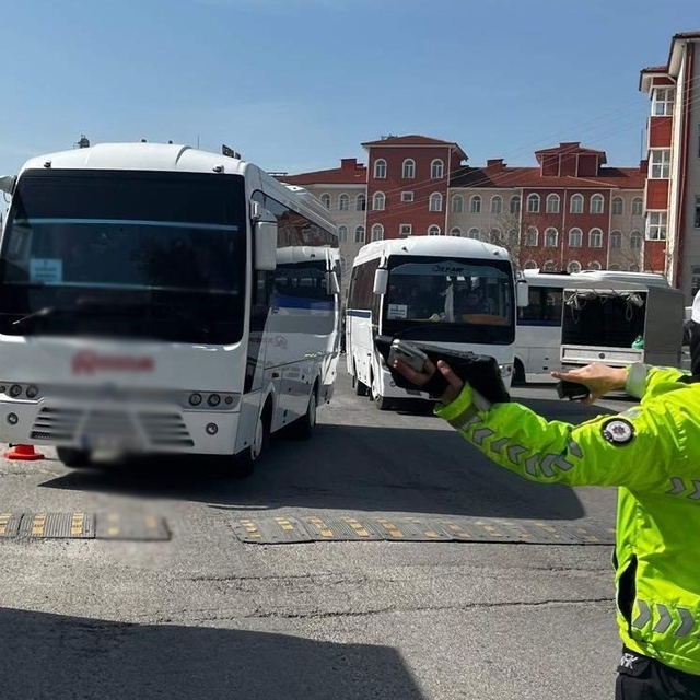 Manisa'da korsan taşımacılığa sıkı denetim
