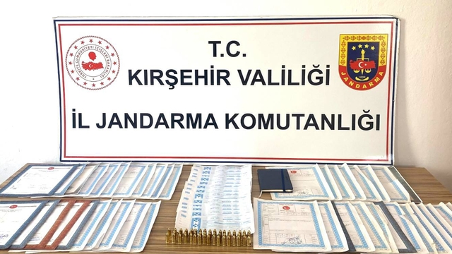 Kırşehir'de tefecilik operasyonunda 3 şüpheli yakalandı