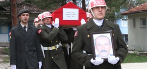 Kıbrıs gazisi Ayık, Amasya'da son yolculuğuna uğurlandı