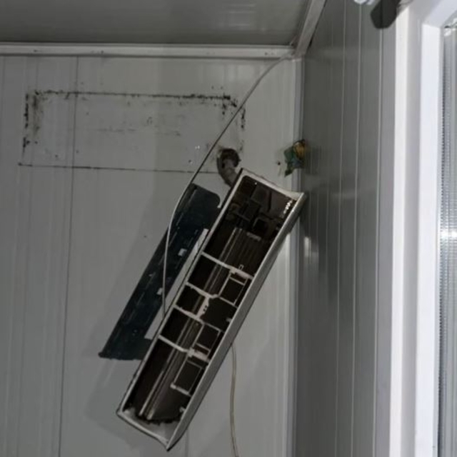 Hatay'da konteynerde hırsızlık yaparken suçüstü yakalanan 2 şüpheli tutukla...