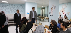 Hasankeyf Kaymakamı İmrak öğrencilerle iftarda buluştu