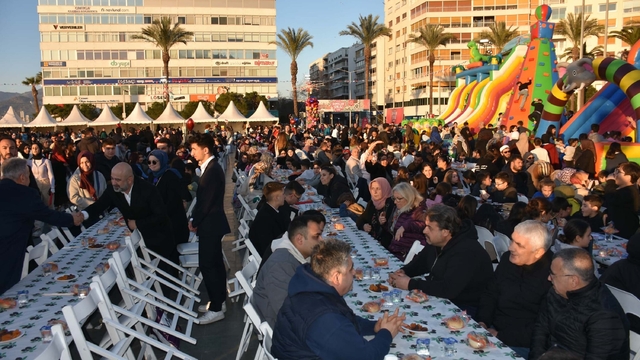 TÜGVA'dan 'Ramazan Şenliği ve Büyük Aile İftarı'