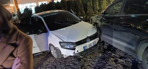 Bingöl'de iki otomobil çarpıştı: 4 yaralı