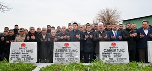 Mardin'de 39 yıl önce terör örgütünün şehit ettiği 8 kişi dualarla anıldı