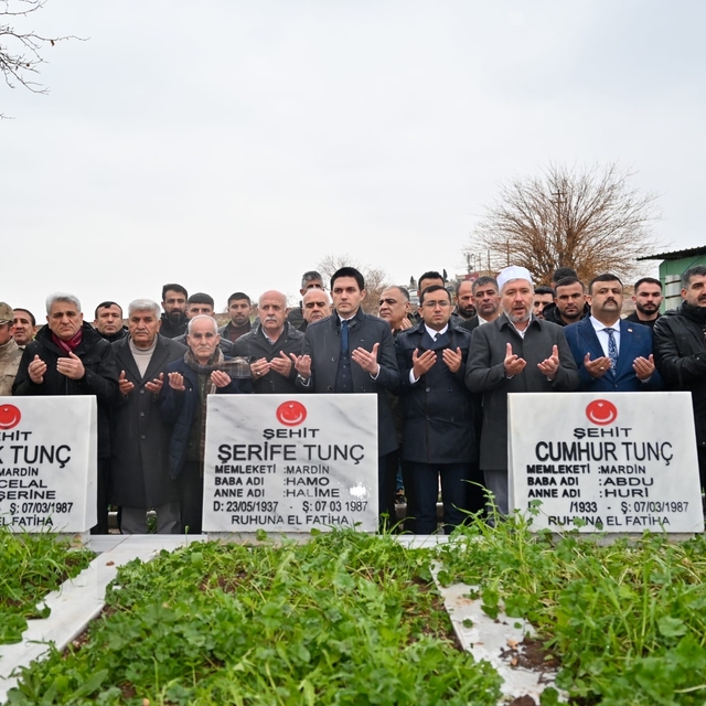Mardin'de 39 yıl önce terör örgütünün şehit ettiği 8 kişi dualarla anıldı
