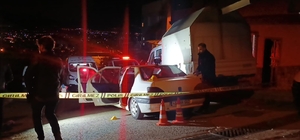 Eski eşinden çocuğunu almaya giden adam, silahla vurularak ağır yaralandı