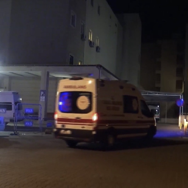 Siverek'te sobadan sızan dumandan etkilenen 4 kişi hastaneye kaldırıldı