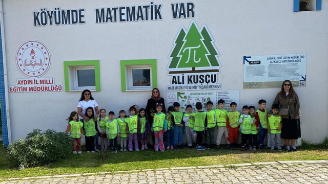 Nazillili minikler matematik evi ile tanıştı