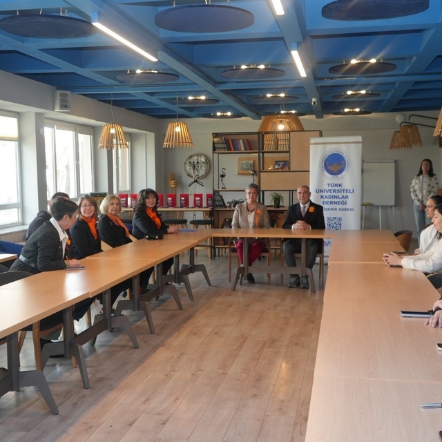 'İş Dünyası Aile İçi Şiddete Karşı' projesi toplantısı ilk kez Eskişehir'de