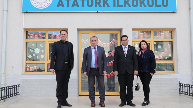 Kaymakam Öztürk eğitim-öğretim faaliyetlerini yerinde inceledi