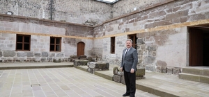 Gön Han'da yaz ayları kültür ve sanatla bir başka olacak